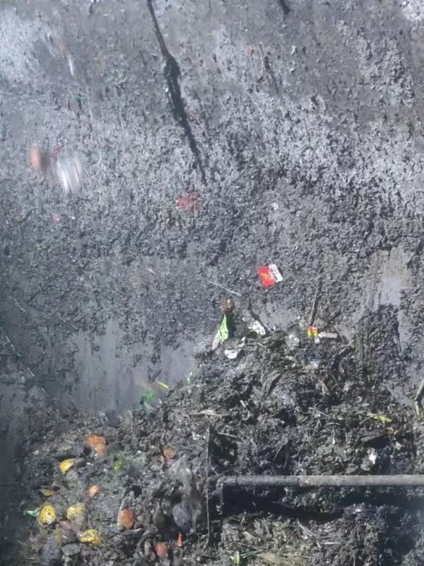 南坤镇污水池清理